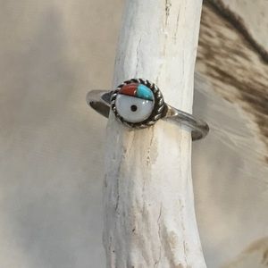 Vintage Zuni inlayed ring
